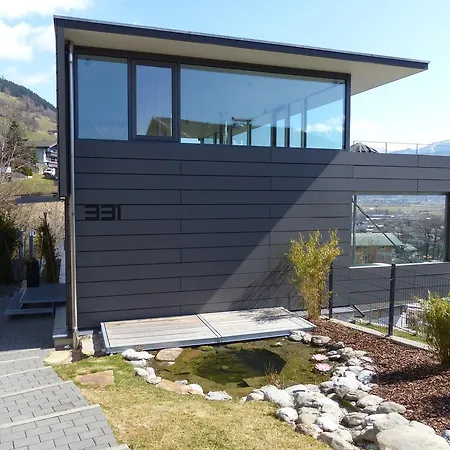 Glas House - Design Holiday home *