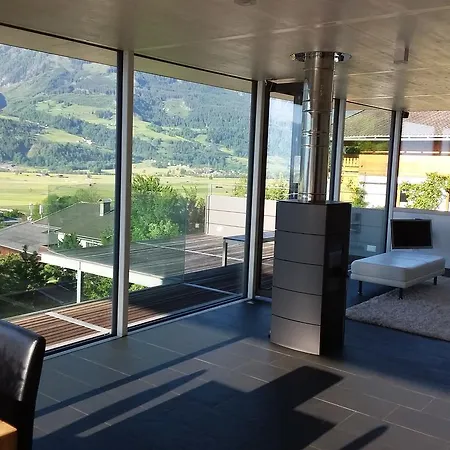 Glas House - Design Ferienhaus *