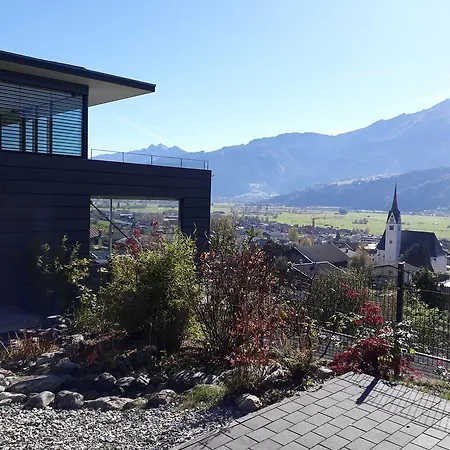 Glas House - Design
